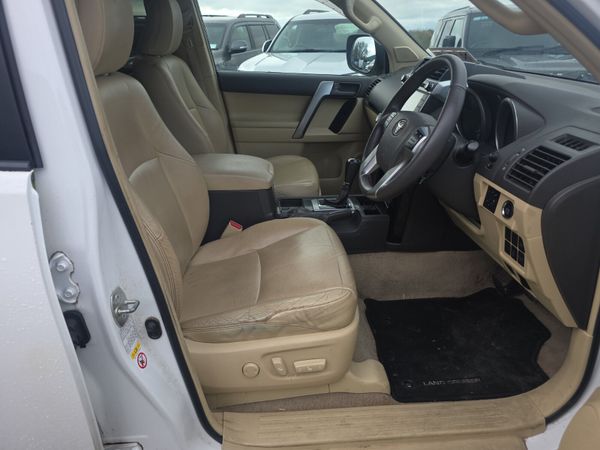 Toyota Land Cruiser LC Business Class 381267743