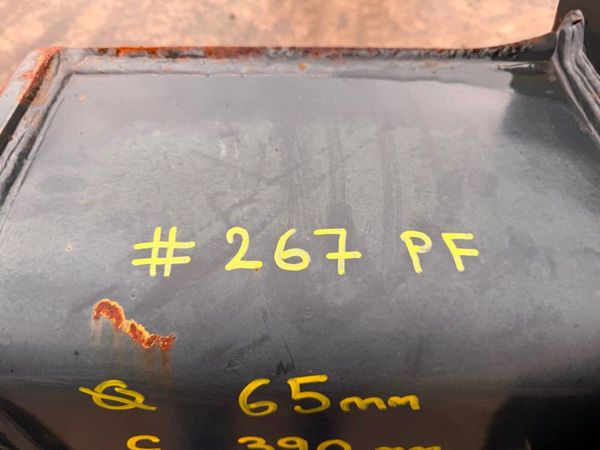 NEW 48 INCH HYUNDAI BUCKET .....65MM ....267PF 381201823