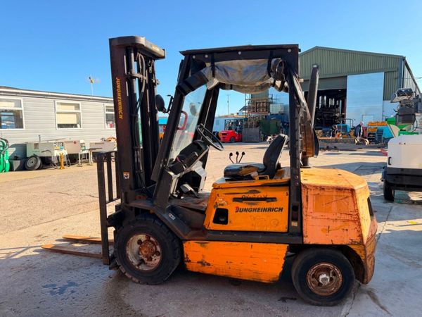 JUNGHEINRICH   3 TON DIESEL FORKLIFT .....1082 381207092
