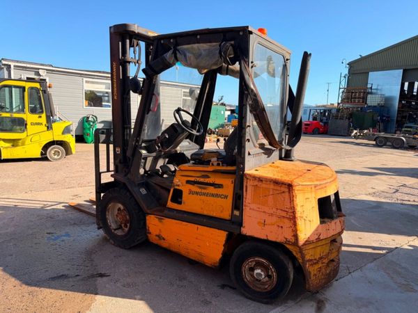 JUNGHEINRICH   3 TON DIESEL FORKLIFT .....1082 381207093