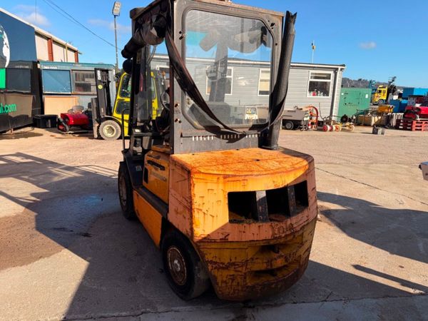 JUNGHEINRICH   3 TON DIESEL FORKLIFT .....1082 381207095