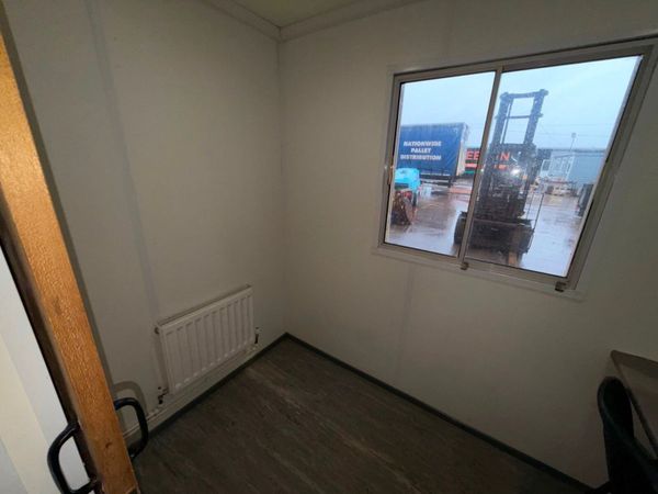 24 x 9 welfare unit  office toilet , canteen + 10 381207148