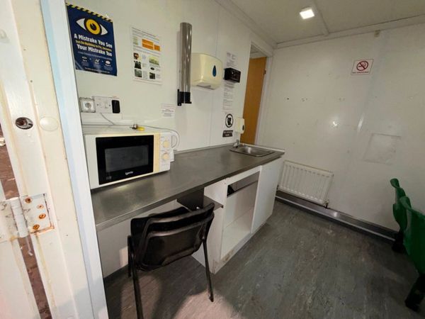 24 x 9 welfare unit  office toilet , canteen + 10 381207132