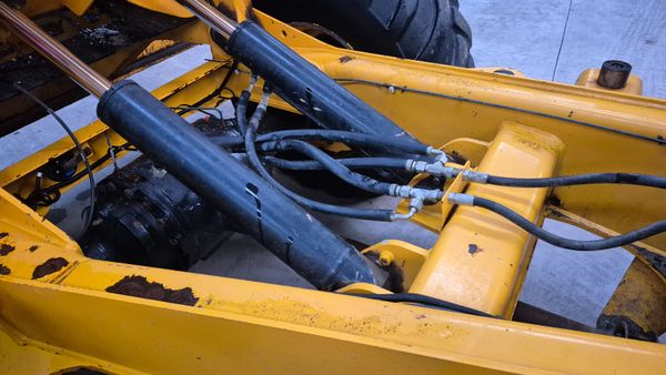 JCB 9t Dumper 381350393