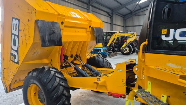 JCB 9t Dumper 381350394