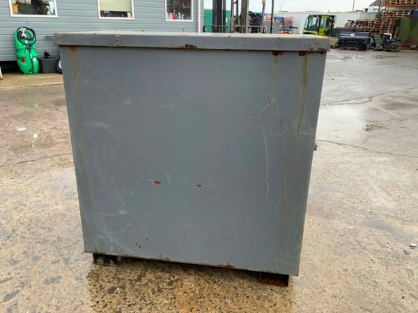 ARMOGUARD TOOL STORAGE CHEST....    1364t. 381354667