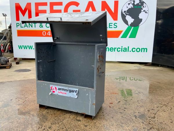 ARMOGUARD TOOL STORAGE CHEST....    1364t. 381354887