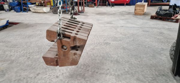 FIAT weights 381374851