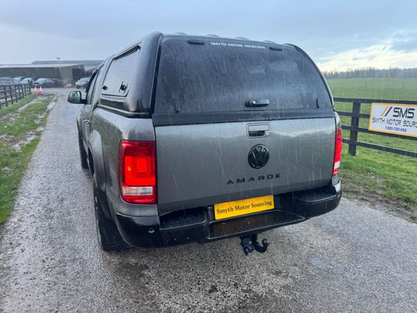 162 Volkswagen Amarok Black Ed Spotless***** 381392940