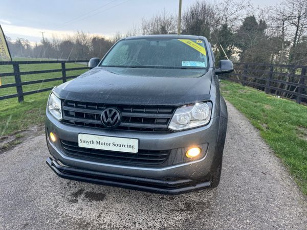 162 Volkswagen Amarok Black Ed Spotless***** 381392929