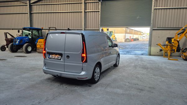 Volkswagen Caddy 2023 381393658
