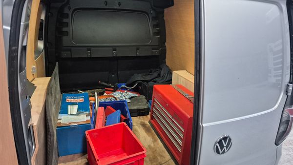 Volkswagen Caddy 2023 381393685