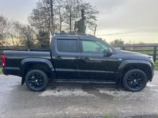 132 Volkswagen Amarok Black Ed Low Miles***** 381396211