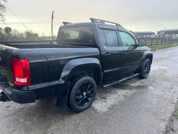 132 Volkswagen Amarok Black Ed Low Miles***** 381396215
