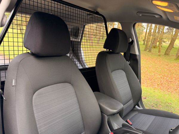 Hyundai KONA 2019 2 Seat Commercial 381396629