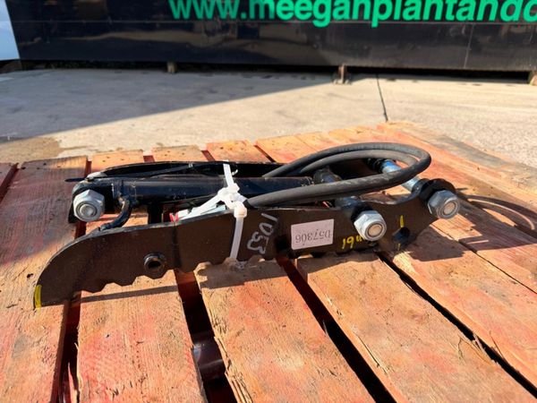 NEW...HYDRAULIC THUMB GRAB ...micro / mini digger 381300235