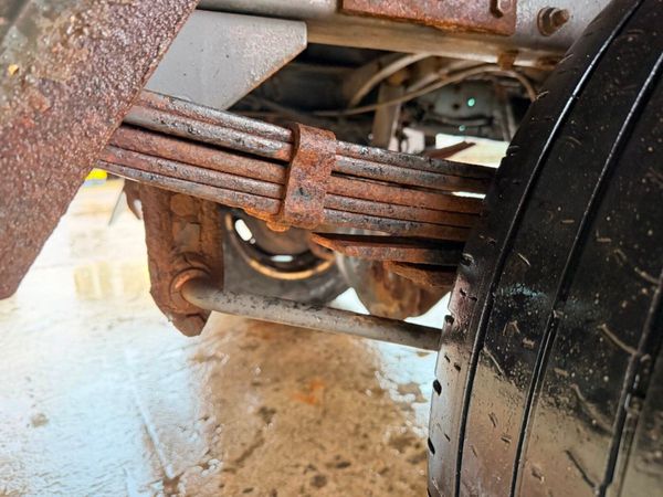 2019 IVECO DAILY TWIN WHEEL BREAKING / PARTS 381303082