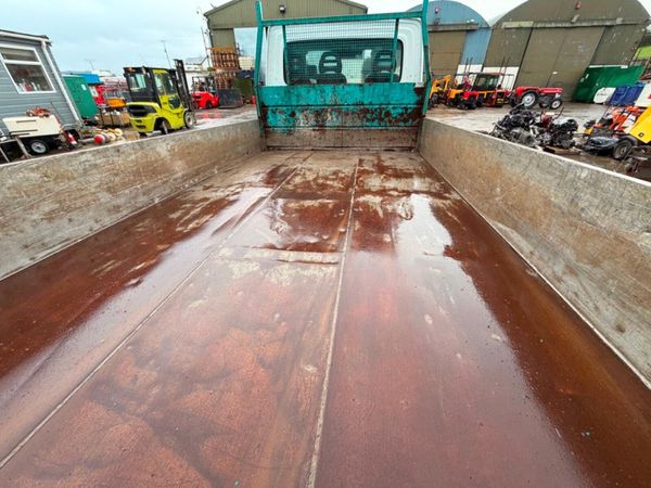 2019 IVECO DAILY TWIN WHEEL BREAKING / PARTS 381303084