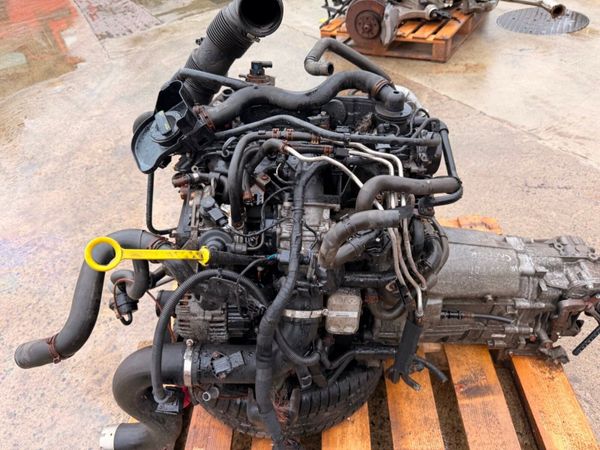 2017 CRAFTER ENGINE + GEARBOX.... 2.0 TDI 381313041