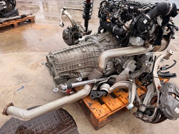 2018 AUDI Q5 engine and gearbox + parts 381313051