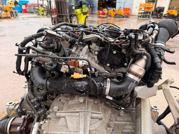 2018 AUDI Q5 engine and gearbox + parts 381313057
