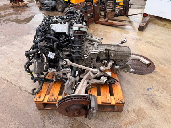 2018 AUDI Q5 engine and gearbox + parts 381313059