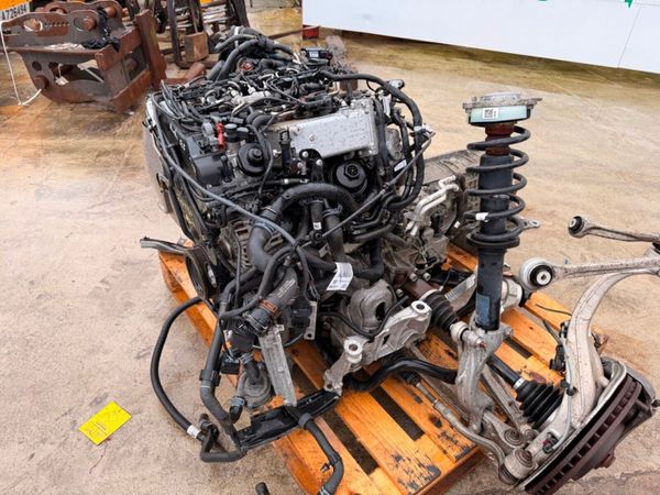 2018 AUDI Q5 engine and gearbox + parts 381313061