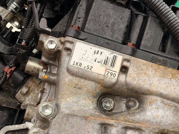 toyota Aygo , peugeot 107 , citroen c1  engine + g 381313006