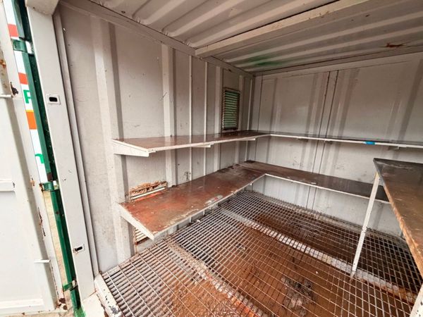 COSHH ...CHEMICAL CONTAINER 10 X 8 .....4822 381313031