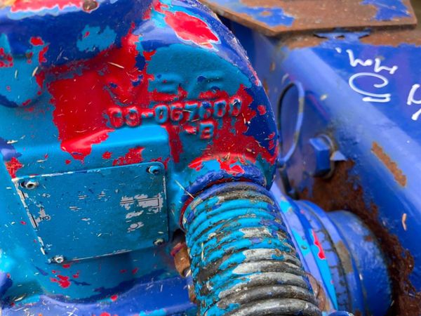 VBG DRAG HITCH & CROSS MEMBER......380v. 381319257