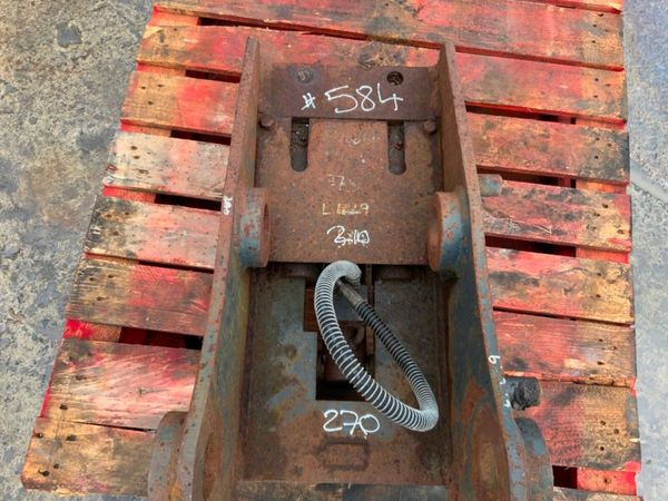 HYDRAULIC QUICK HITCH.........60mm PINS........584 381323753