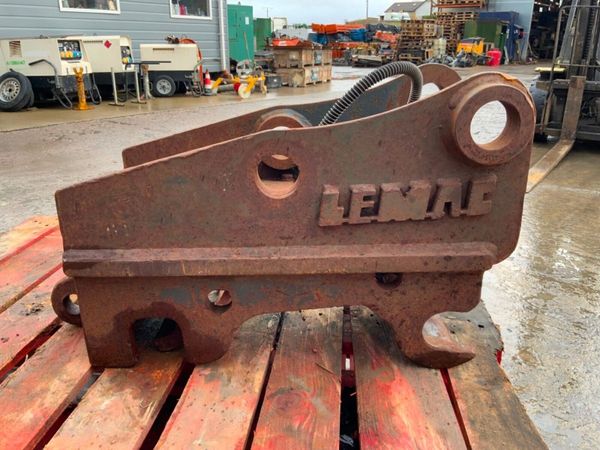 HYDRAULIC QUICK HITCH.........60mm PINS........584 381323757