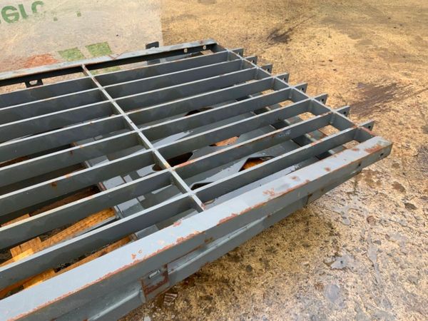 CAB CARE DEMOLITION GUARD...............285pf 381323807