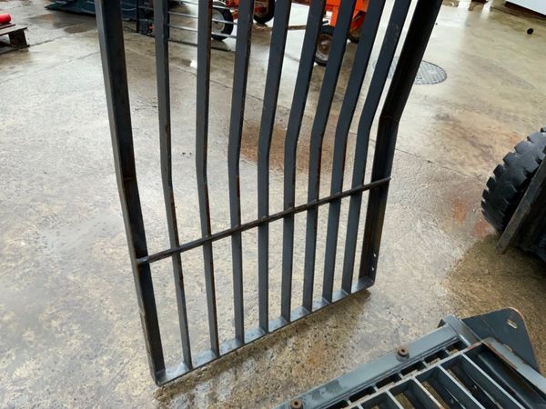 CAB CARE DEMOLITION GUARD...............285pf 381323813