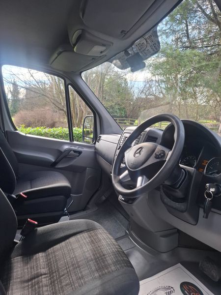 Mercedes Sprinter 2017 Automatic Fridge van 381440627