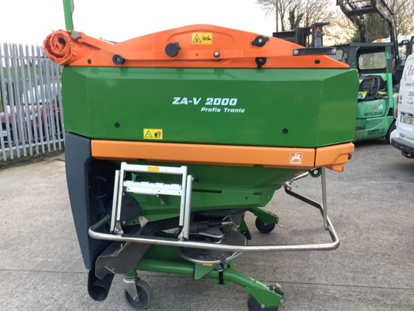 New Amazone ZAV GPS spreaders 381487438