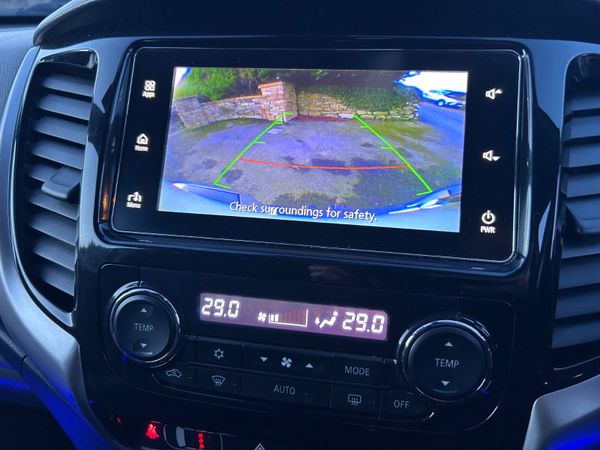 2019 Mitsubishi L200 Barbarian 381489773