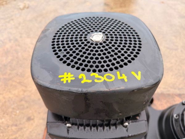 GRUNDFOS twin head in line centrifugal pump ...230 381491052