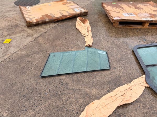 NEW Bobcat door + windows 381491063