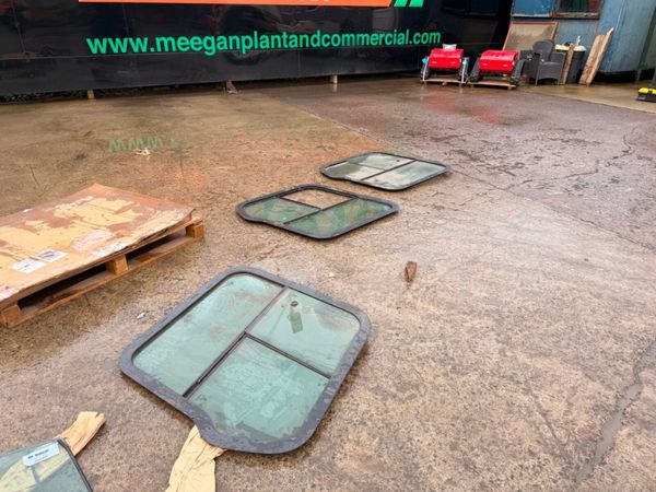 NEW Bobcat door + windows 381491065