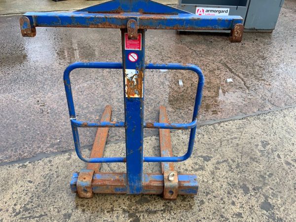EICHINGER HIAB PALLET FORKS.........1361t. 381407264
