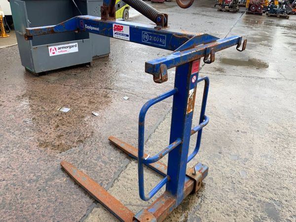 EICHINGER HIAB PALLET FORKS.........1361t. 381407265