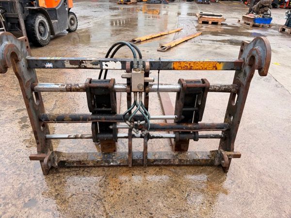 JCB TELEPORTER FORK POSITIONERS forks...175w 381407382