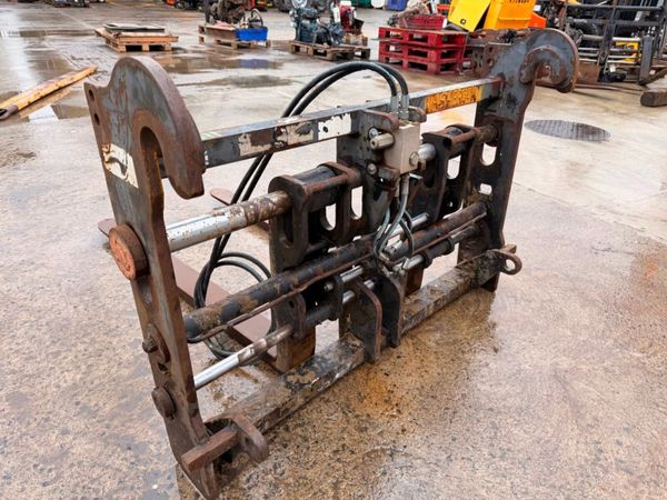 JCB TELEPORTER FORK POSITIONERS forks...175w 381407383