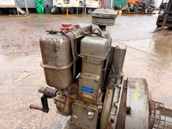 LISTER DIESEL WATER PUMP .....2030V 381407324