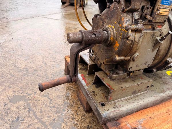 LISTER DIESEL WATER PUMP .....2030V 381407331