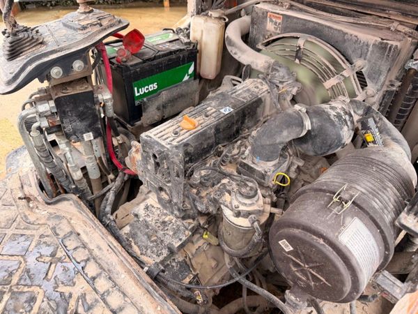 2019 DOOSAN... 2.5 TON ... diesel forklift ..4,283 381407431