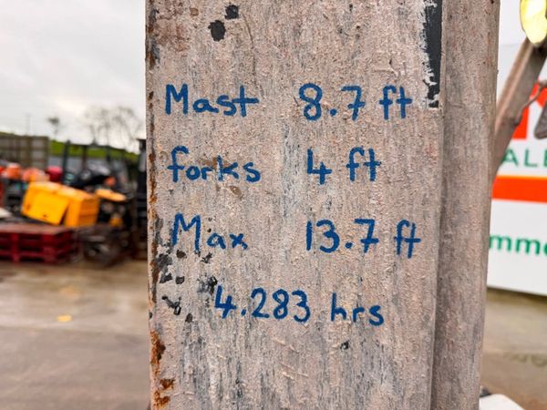 2019 DOOSAN... 2.5 TON ... diesel forklift ..4,283 381407434