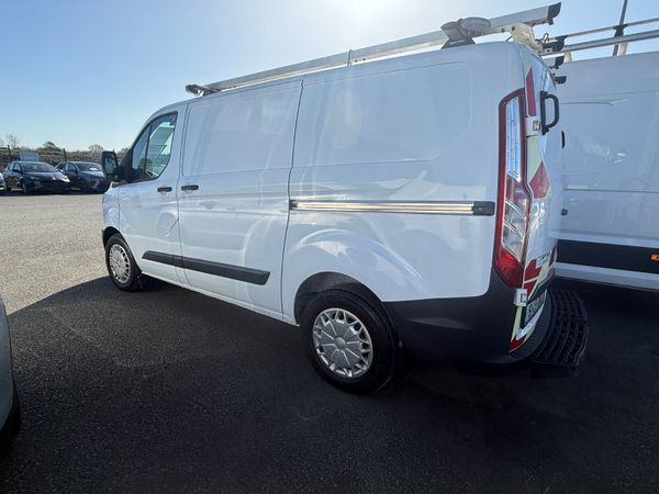 Ford Transit Custom 2015 LOW MILEAGE 381430539