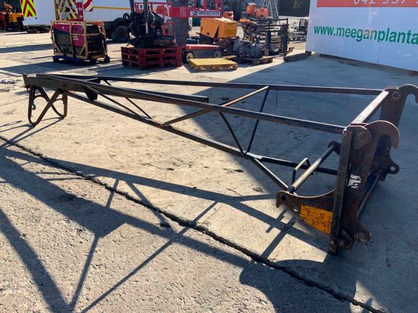 JCB TELEPORTER EXTENDING TRUSS JIB........8027. 381544028